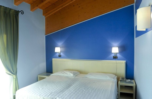 Capolago Hotel | Hotel Ristorante Vecchia Riva