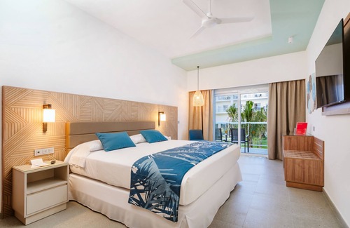 Costa Mujeres Hotel | Hotel Riu Latino - Adults Only - All Inclusive