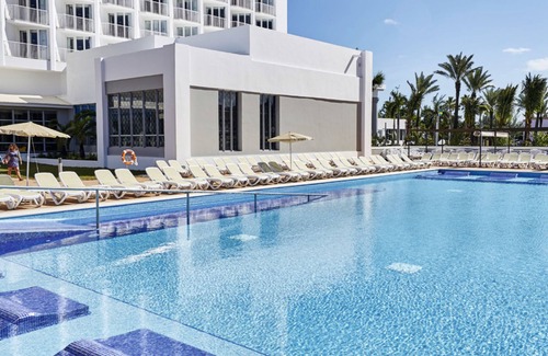 Paradise Island Resort | Hotel Riu Palace Paradise Island - Adults Only - All Inclusive
