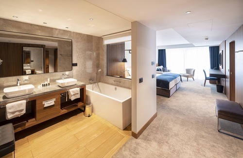 Malinska Hotel | Hotel Riva