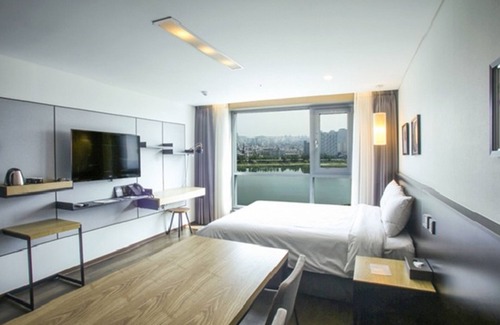 Jung-Gu Hotel | Hotel Riverside