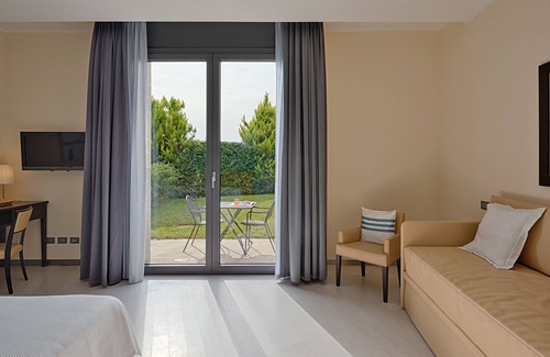 San Lorenzo al Mare Hotel | Hotel Riviera dei Fiori