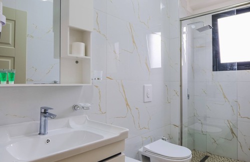 Radhime House | Hotel Roalb