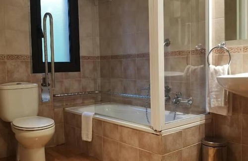 Pla de l'Ermita Hotel | Hotel Romànic