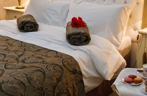 Roman Hotel | Hotel Roman By Dumbrava Business Resort
