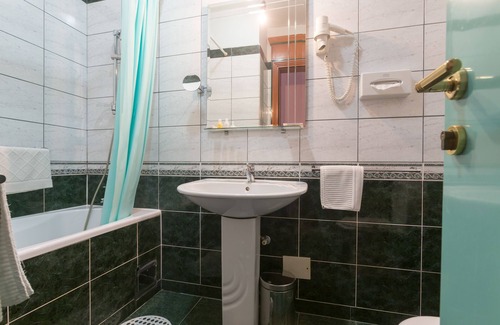 Downtown Hotel | Hotel Room in Podgorica City Center