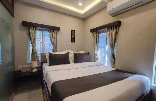 Kalighat Hotel | Hotel Rose Inn