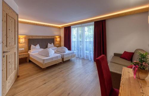 Villabassa Hotel | Hotel Rose