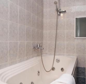 Pleven Hotel | Hotel Rostov