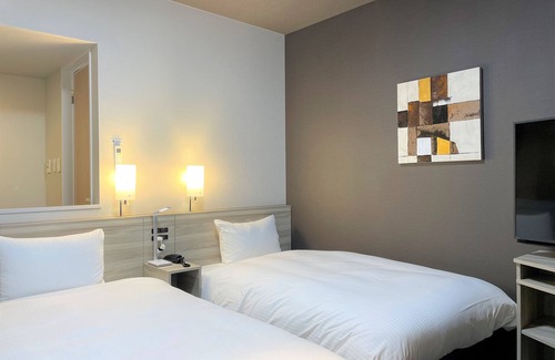Shikokuchuo Hotel | Hotel Route Inn Shikoku Chuo - Mishimaka