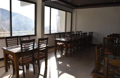 Nathia Gali Hotel | Hotel Royal Inn