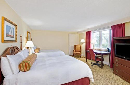 Chanakyapuri Hotel | Hotel Royal Le Mount Near IGI Airport Delhi