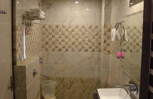 Sector 22 Hotel | Hotel Royal Park 22