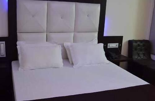 Sector 22 Hotel | Hotel Royal Park 22