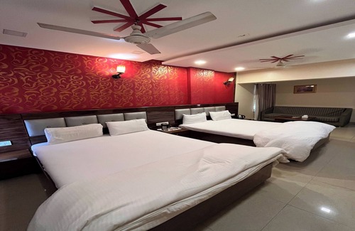 Mumbai Hotel | Hotel Royal Park Residency