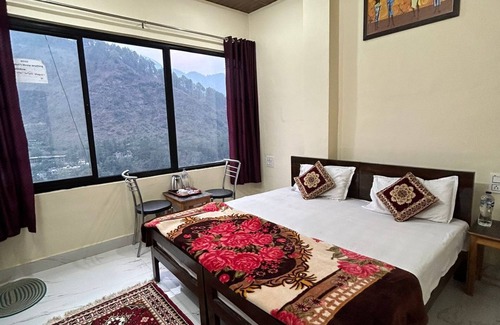 Uttarkashi Hotel | Hotel Royal Sainik