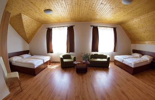 Pezinok Hotel | Hotel Rozálka