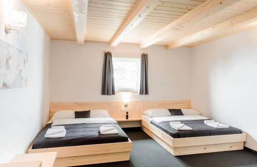 Ambroz pod Krvavcem Hotel | Hotel Rozka