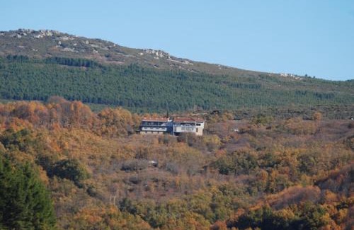 San Miguel del Robledo Hotel | Hotel Rural Porta Coeli - Dehesa Santa Lucía