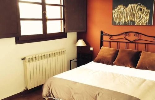 Fuendetodos Hotel | Hotel Rural Capricho de Goya