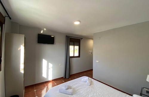 Cortes de la Frontera Hotel | Hotel Rural & Restaurante Las Camaretas