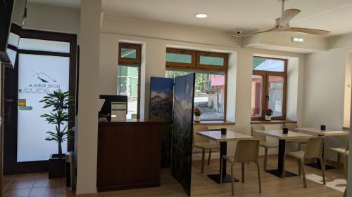 Campo de Caso Hotel | Hotel Rural la Plaza