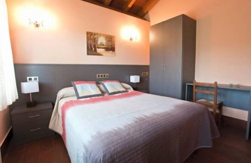 San Julian de Musques Hotel | Hotel Rural Las Palmeras Muskiz
