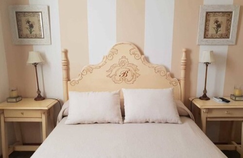 Marchena House | Hotel Rural Molino la Boticaria