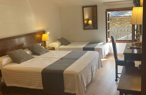Ordino Hotel | Hotel Rural Santa Bàrbara de la Vall d'Ordino