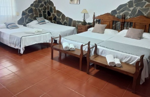 Montijo House | Hotel Rural Villa Torreaguila