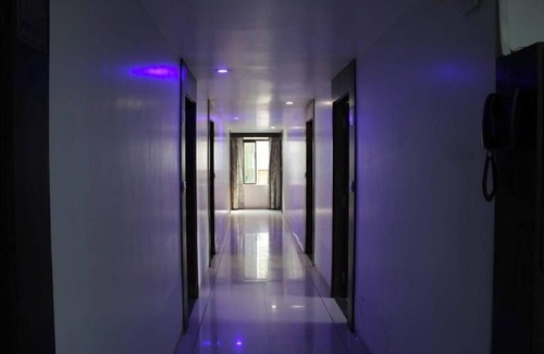 Bilimora Hotel | Hotel Saffron