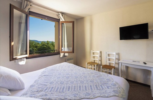 Les Salles-sur-Verdon Hotel | HOTEL SAINTE ANNE