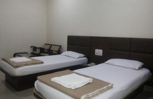 Raigarh Hotel | Hotel Saket Heritage