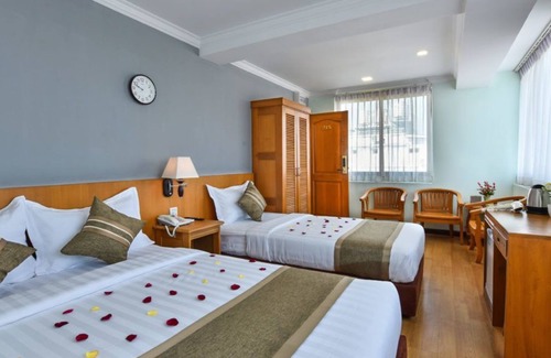Pyin Oo Lwin Hotel | Hotel Sakura Pyinoolwin