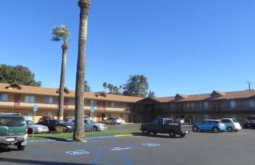 Beaumont Hotel | HOTEL SALINA