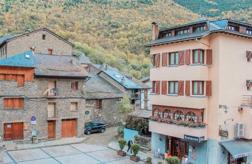 Alins Hotel | Hotel Saloria