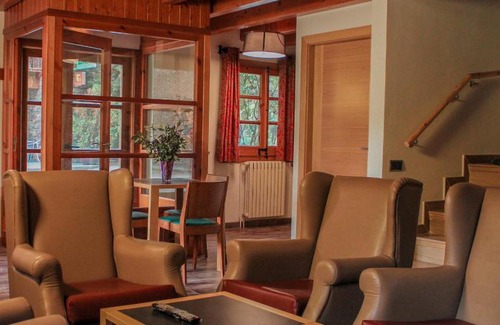 Alins Hotel | Hotel Saloria