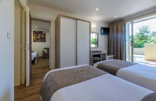 Penta-di-Casinca Hotel | Hotel San Pellegrino