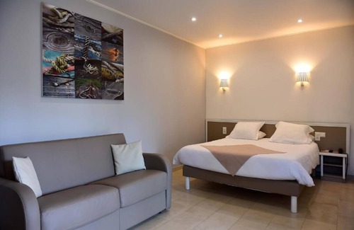 Penta-di-Casinca Hotel | Hotel San Pellegrino