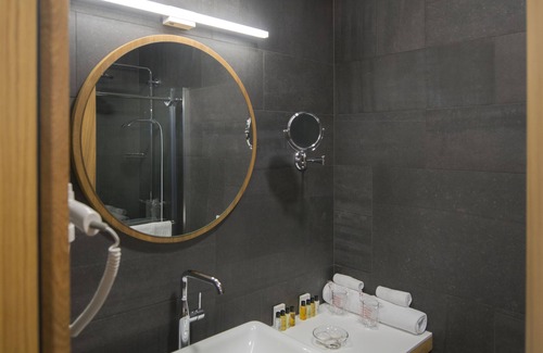 Old Town Hotel | Hotel Sana