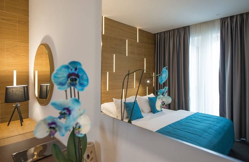 Old Town Hotel | Hotel Sana