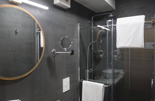 Old Town Hotel | Hotel Sana