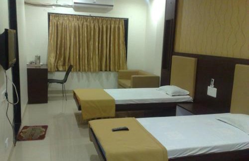 Shirur Hotel | Hotel Sangram Palace