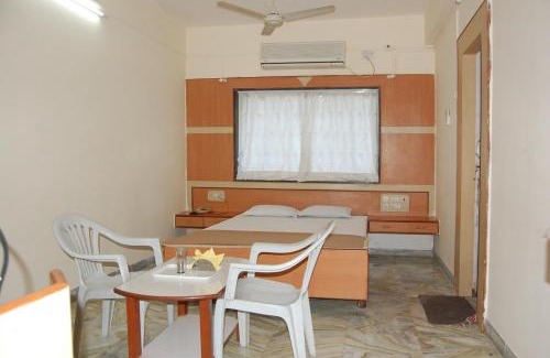 Shirur Hotel | Hotel Sangram Palace