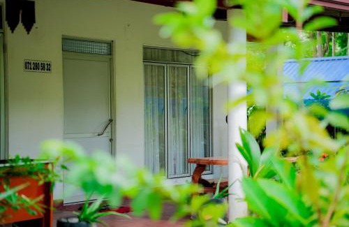 Polonnaruwa House | Hotel Sanjana & Restaurant