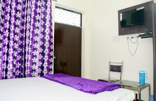 Kanpur Hotel | Hotel Sant Residency