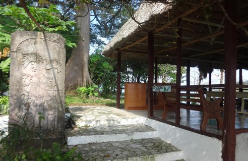 Flores Cabin | Hotel Santa Barbara Tikal