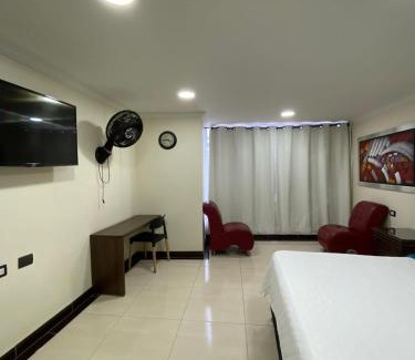 Zona Colonial Hotel | Hotel santa fe plaza sucursal HBP