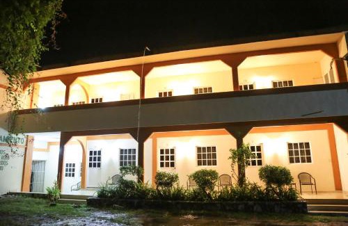 Huichihuayan Hotel | Hotel Santa Rita