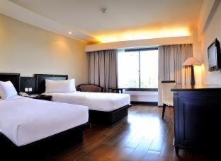 North Cirebon Hotel | Hotel Santika Cirebon